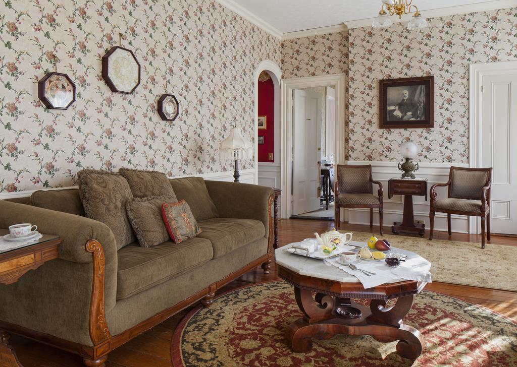 סנדוויץ' Isaiah Jones Homestead Bed And Breakfast מראה חיצוני תמונה