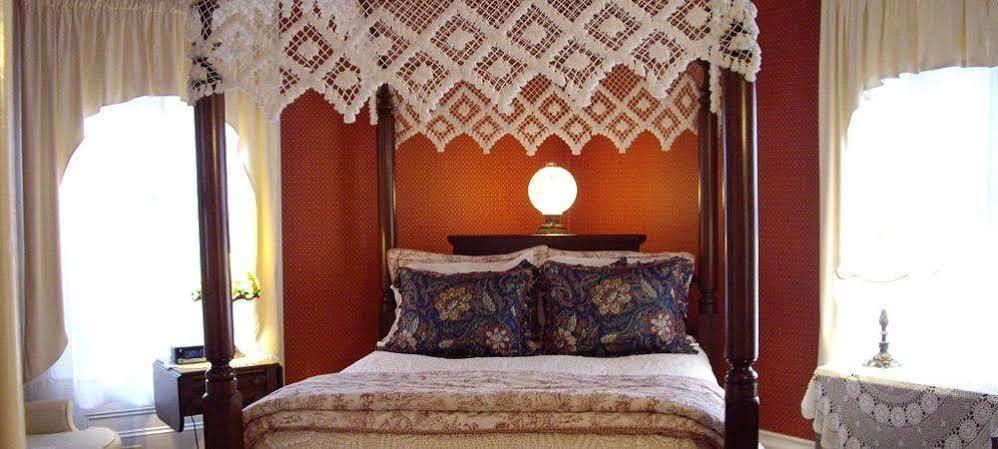 סנדוויץ' Isaiah Jones Homestead Bed And Breakfast מראה חיצוני תמונה